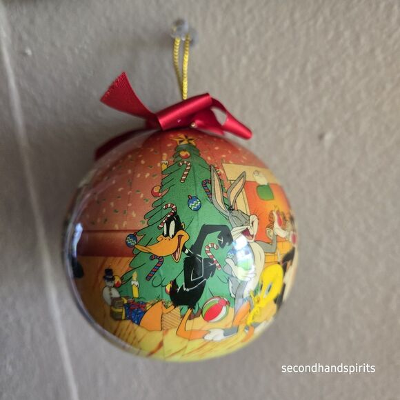 Looney Tunes Matrix 1995 Bugs Daffy Tweety Sylvester Christmas Ornament Used - Picture 2 of 5